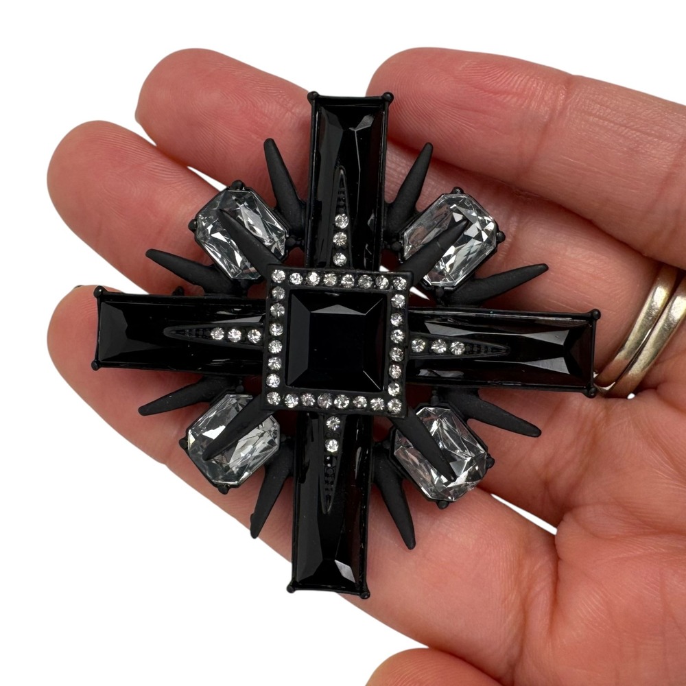 Cross Brooch Black Rhinestone Statement Pin‎ Gothic Jewelry C14Q